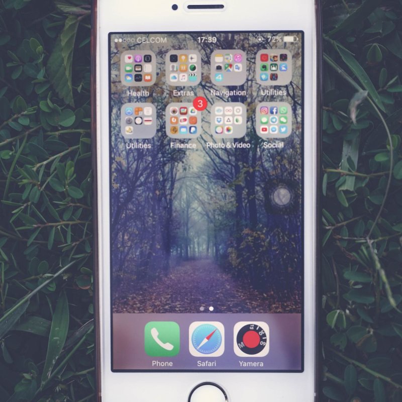 Apple iPhone